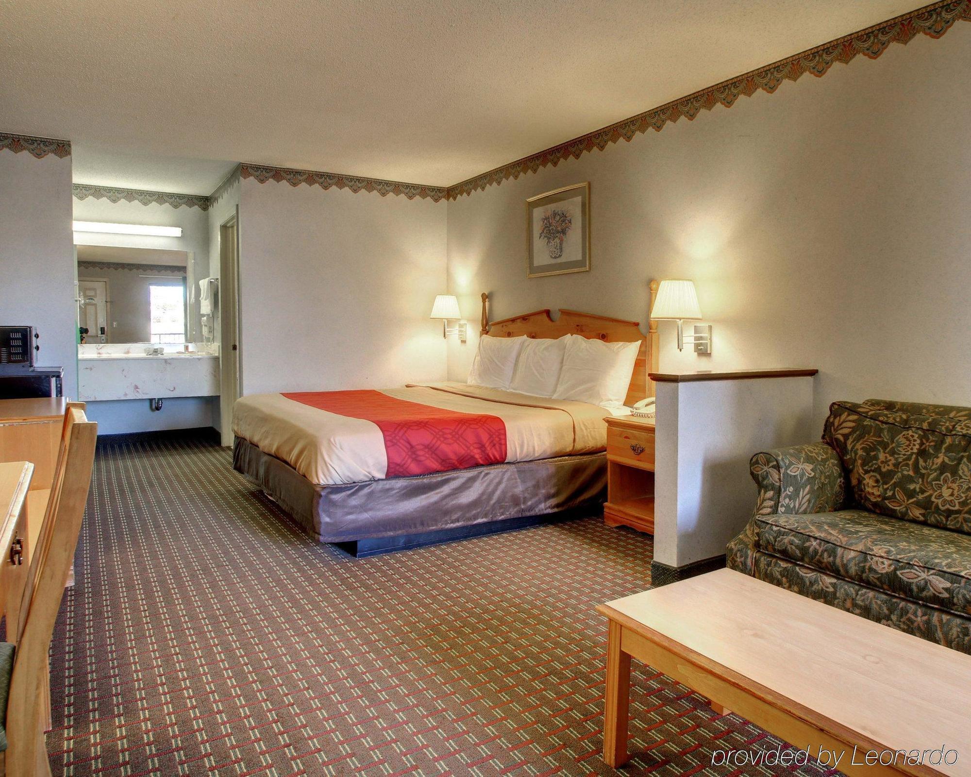 Econo Lodge Clinton Zewnętrze zdjęcie